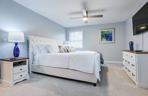 Brockport House | Clean, modern, updated 3 bedroom whole house in Brockport NY near the Erie Canal