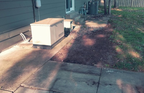 Elkhart House | Close to Notre Dame Family And Pet Friendly house Heat AC Located in Elkhart