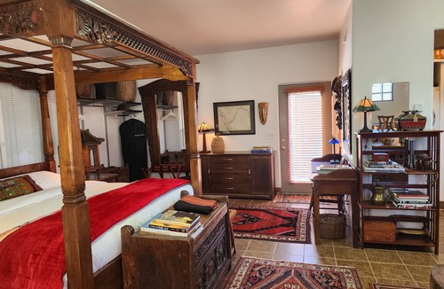 Canoncito House | Come experience a taste of Africa nestled in the foothills of Santa Fe.