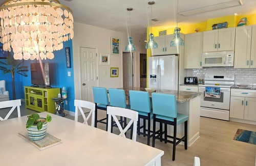 Villa Primera House | Completely renovated house. Lots of fun bright colors & right by the beach!