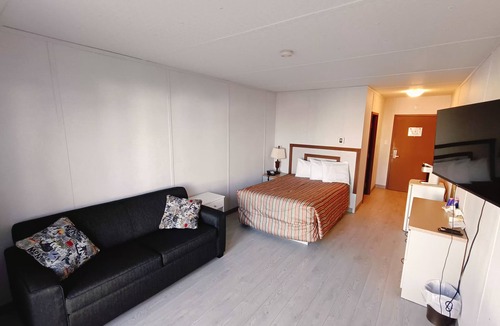 Havre-St. Pierre Hotel | Complexe MV