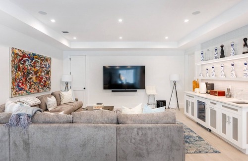 Village of Southampton House | Contemporary Residence on .43 Acres, Spacious Indoor and Outdoor Living.