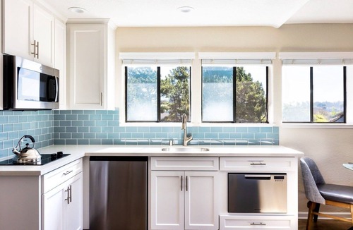 Rio del Mar Hotel | Contemporary Studio Steps Away from Private Beach | Garden View, Heated Pool