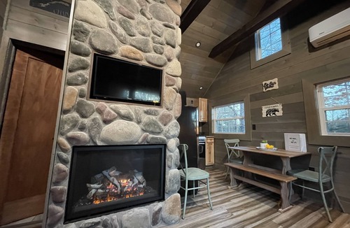 Town of Webb Cottage | Cottage “7th Lake" Two Bedroom Cottage at The Lakes