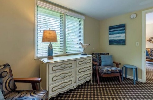 Whitehall Resort | Cottage F - Great for families, convenient kitchen, and two bedrooms
