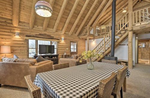 Blanco House | ‘Cottonwood Cabin’ w/Private On-Site Fly Fishing!
