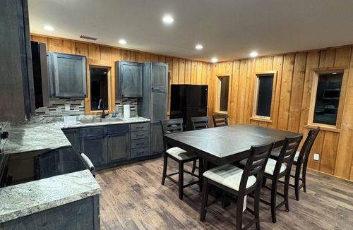Solon Springs Cabin | Cozy 2-bedroom cabin near fabulous Barnes WI