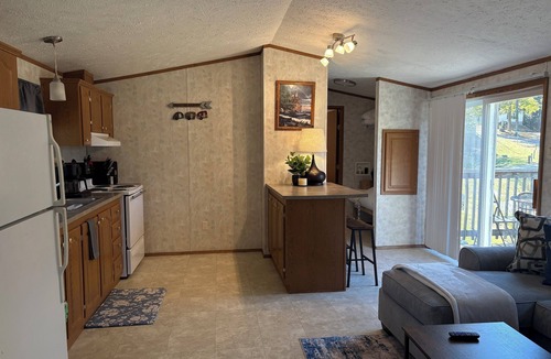 Murphysboro Cabin | Cozy 2-bedroom cabin minutes from Kinkaid Lake boat ramp