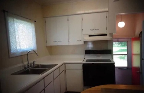 Stambaugh Cottage | Cozy home close close to lakes, Ottawa National Forest, Trails and Skii Brûlée