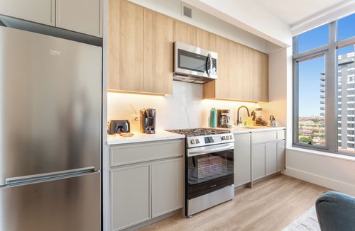 Bath Beach Apartment | Cozy studio in amazing Brooklyn with WiFi, AC, fitness room