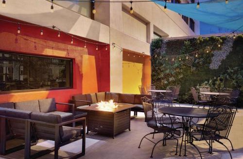 Downtown Albuquerque Hotel | DoubleTree by Hilton Hotel Albuquerque
