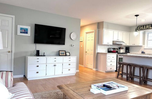 Charlevoix House | DOWNTOWN Charlevoix Home!July 26,Aug 13, 14 OPEN!-FANTASTIC location & ratings!
