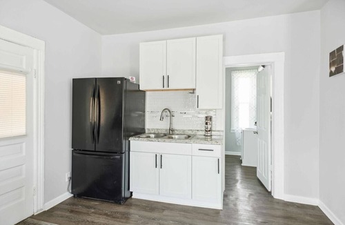 Mexicantown - Southwest Detroit House | Downtown Detroit Gem – 3 Bedrooms and Culture!