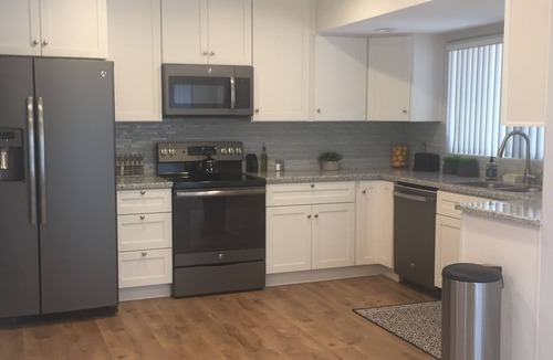 Booker T. Washington House | Downtown PHX -Private Home/Fam. Friendly/4 Blocks/Convention Center/Chase Field
