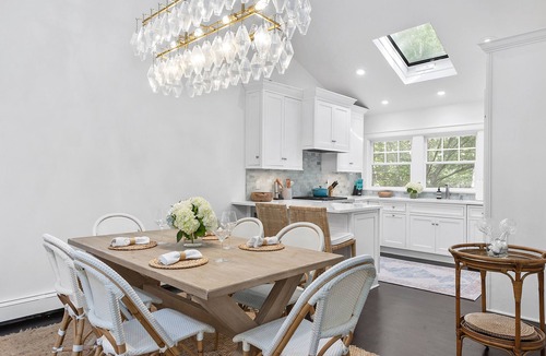 Springs House | E. Hampton Beach House- Walk to Waterfront, Min. to Beaches-New Heated Pool Open