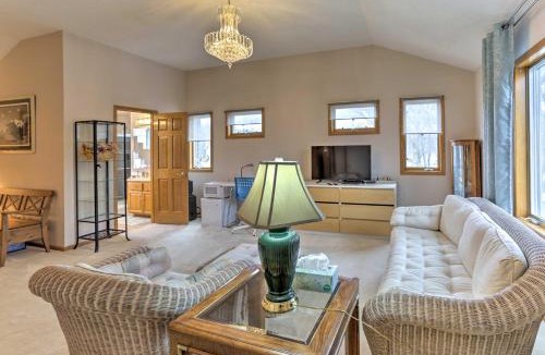 Eagan House | Eagan Home w/Porch - 5 Mi to Mall of America!