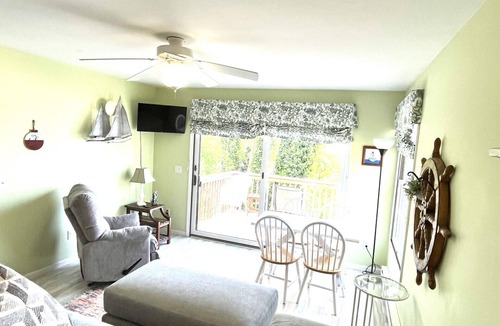 South Haven Cabin | Endless Sunsets Cabin 3