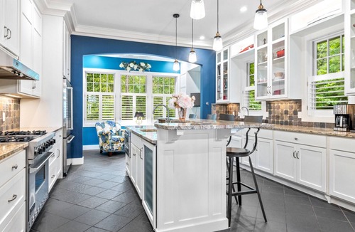 Harbor Springs House | Experience luxury at Thorne Swift Lakehouse, Harbor Springs - Lake Michigan