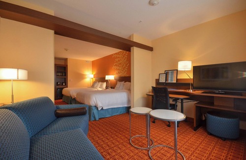 Mitchell Hotel | Fairfield Inn & Suites St. Louis Pontoon Beach/Granite City