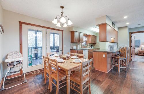 Indian Point House | Families Welcome! Branson Resort-Style Getaway