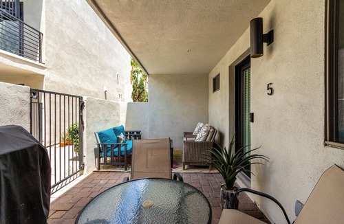 South Scottsdale Condo | Fully Furnished Condo in the Heart of Old Town Scottsdale: Private Patio & Pool