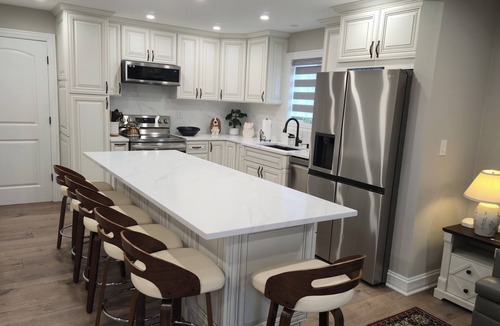 Sawyer House | Fully renovated private & cozy 3 bdr cottage with hot tub close to Warren Dunes