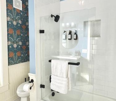 Frankfort Apartment | Garden on Capital-Bourbon & Horse Country