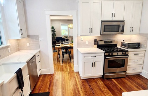Laurel Park House | Gem in Laurel Park: Newly Remodeled, Near Downtown