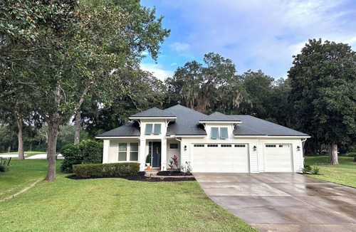 Amelia City House | Golf-Front Getaway Home on Amelia Island! Bikes to Beach, Restaurants & Ritz