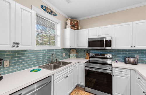 Central Myrtle Beach Apartment | Golf & Water Views Near Broadway | 2BR