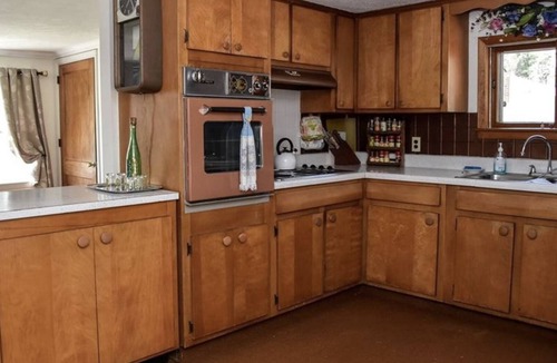 Remsen House | Gorgeous Lakefront property on Kayuta Lake