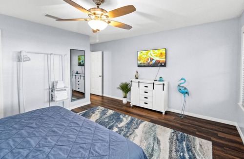 East Pensacola Heights House | Gorgeous Water View! Quiet 3BR/2B Townhome