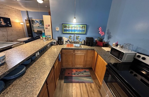 Newaygo Apartment | Great room w/pool table in a 1-bdrm party barn in Newaygo; River access