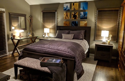 Grosse Pointe House | Grosse Pointe Luxury Suite, Private Ground-Level Retreat Near Detroit