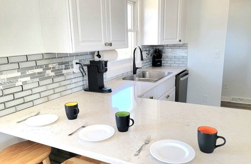 Shelbyville House | Gun Lake Outview: Beautiful 3-bedroom house on Gun Lake with AC in Shelbyville