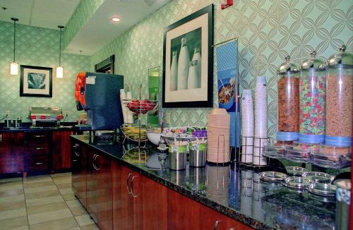 Birch Run Hotel | Hampton Inn Birch Run