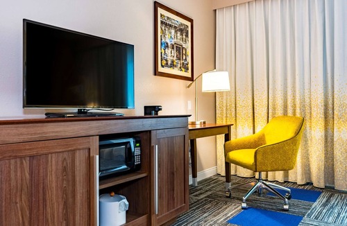 Lockport Hotel | Hampton Inn Lockport - Buffalo