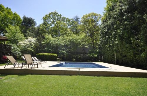 Hampton Bays House | Hamptons nice 4 Queen bdr,Billiard, CAC,BBq, call for preapproval