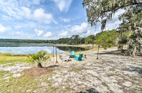 Edgar House | Hawthorne Hideaway w/Waterfront Fire Pit!