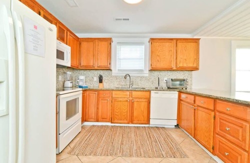 Cherry Grove Beach House | Hazels Child Oceanfront Large Beach House