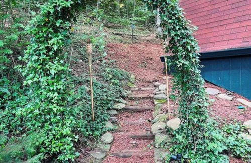 Rosman House | Hilda’s Hideaway- a charming little A-frame
