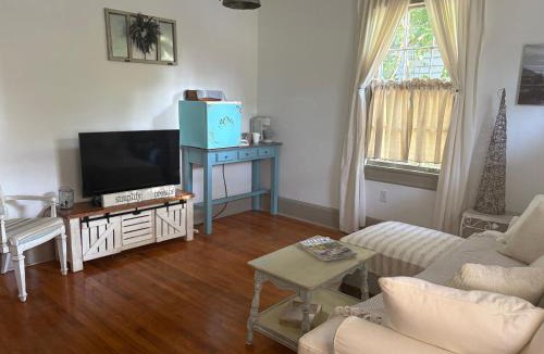 Seville Historic District Apartment | Historical downtown Lind House Studio