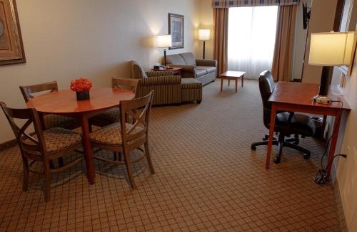 Battle Creek Hotel | Holiday Inn Battle Creek by IHG