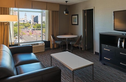 St. Paul Hotel | Holiday Inn St. Paul Downtown by IHG