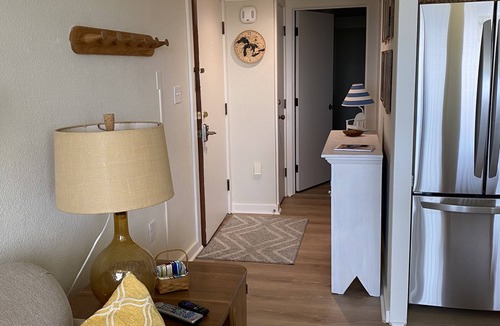 Glen Arbor Condo | Homestead Resort - Lake Michigan Frontage 1 Bdrm Condo - (sleeps 4) - Glen Arbor