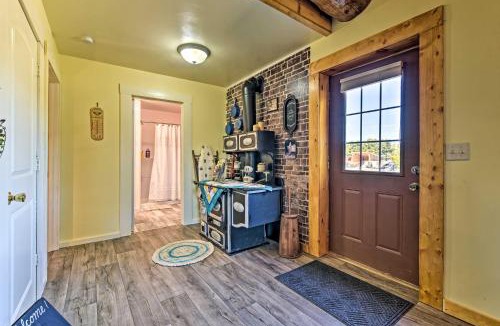 Nappanee House | 'Honey House Cabin' - A Quiet Countryside Retreat!