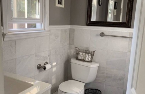 Albany House | Hot tub and private dead end road -super comfy cozy stay in Albany, NY.