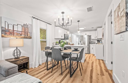 Southeast Pensacola Cottage | Java the Hut: Cozy Retreat in Downtown Pensacola