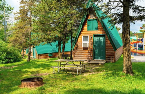 North Java Hotel | Jellystone Park of Western New York