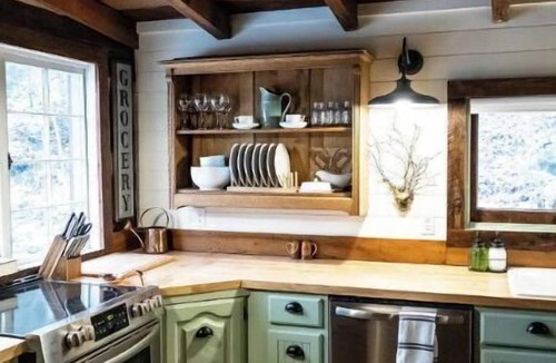 Hendersonville Cabin | JuneBug Log Cabin, Nashville Music History, Dreamy Loft Suite, Stone Frpl.